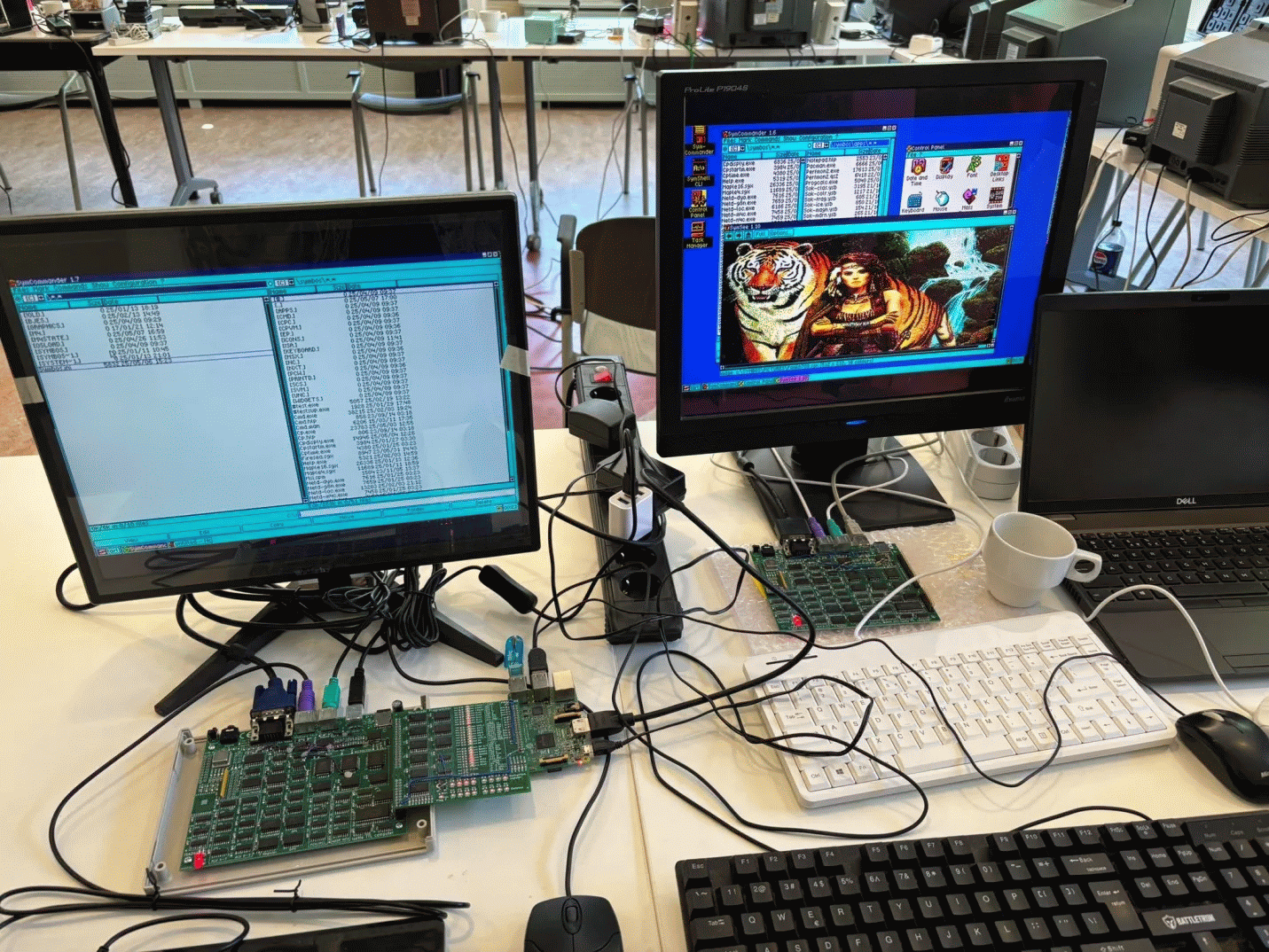 SymbOS Z80 multitasking operating system for CPC, MSX, PCW, EP, NC